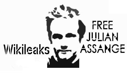 Wizerunek J. Assange'a + napis Free Julian Assange