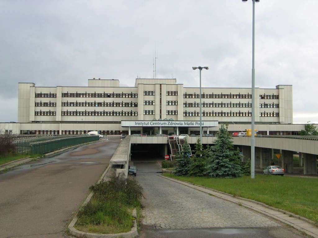 Fotografia budynku Instytutu Centrum Zdrowia Matki Polki w Łodzi. Źródło: Wikimedia.