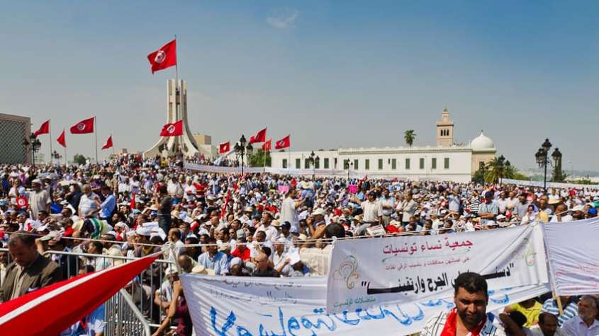 Manifestacje w Tunisie, 2011