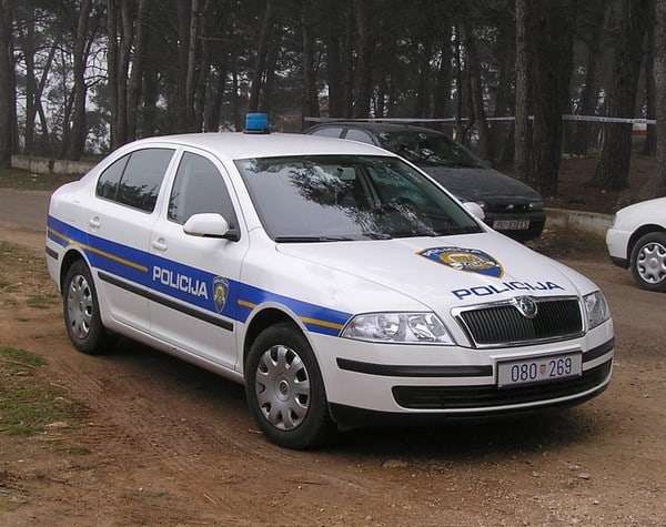 Samochód policyjny