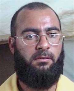 Abu Bakr al-Baghdadi jeszcze jako początkujący fanatyk islamski. Potem uległ radykalizacji w amerykańskim więzieniu w Iraku - Camp Bucca