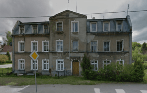 Budynek pod adresem Dolne Młyny 2 w Gdańsku. Zdj. Google Street View.