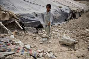 Kabul, obóz dla uchodźców z terenów wiejskich, kontrolowanych przez talibów/wikimedia commons